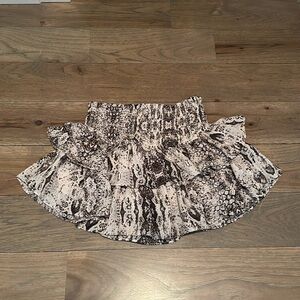 Small ruffly snakeskin skirt from Vestique!